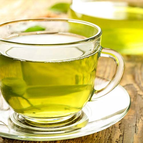 کمرنگ شدن سرطان با نوشیدن چای سبز